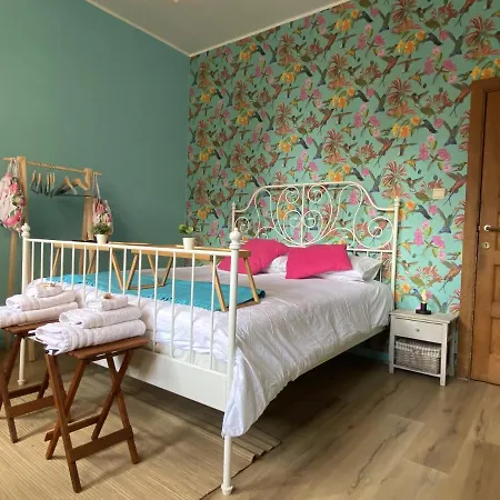 Ibiza Vibes Studio - Festive, Beach & Sun Atmosphere - Amazing Location In City Center *